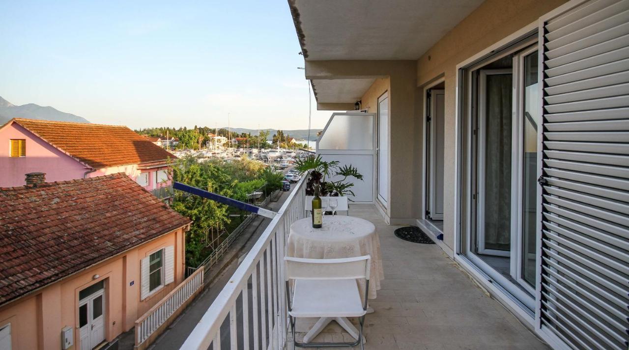 Pakovo Apartments Andrija Τίβατ Δωμάτιο φωτογραφία